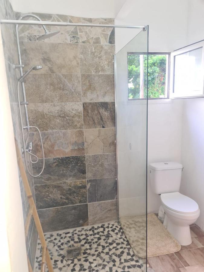 Kami Lodge F3 Jacuzzi Riviere-Salee Zewnętrze zdjęcie