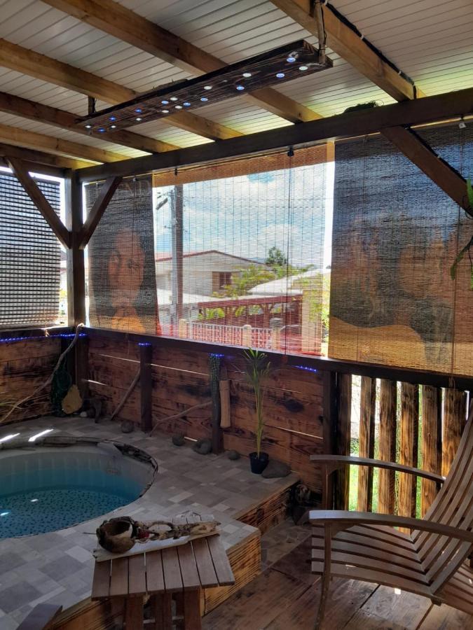 Kami Lodge F3 Jacuzzi Riviere-Salee Zewnętrze zdjęcie